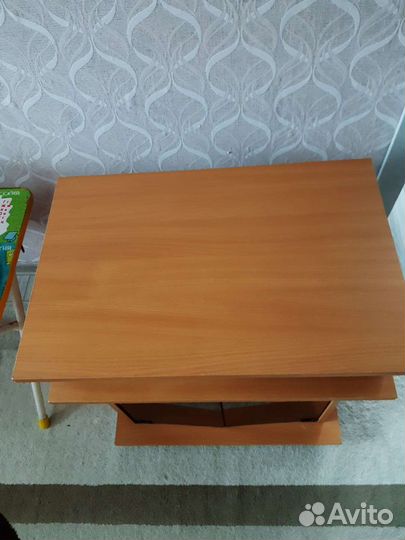 Тумба под телевизор