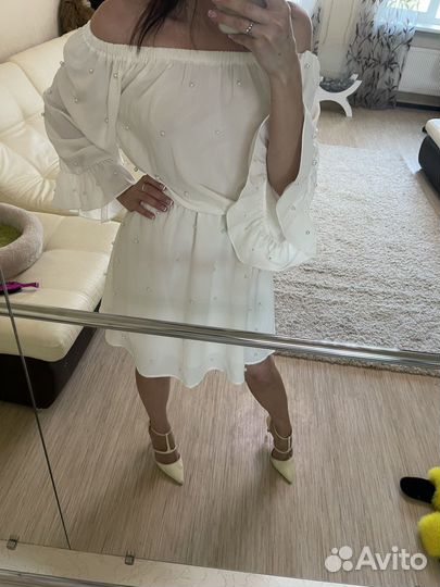 Платье белое