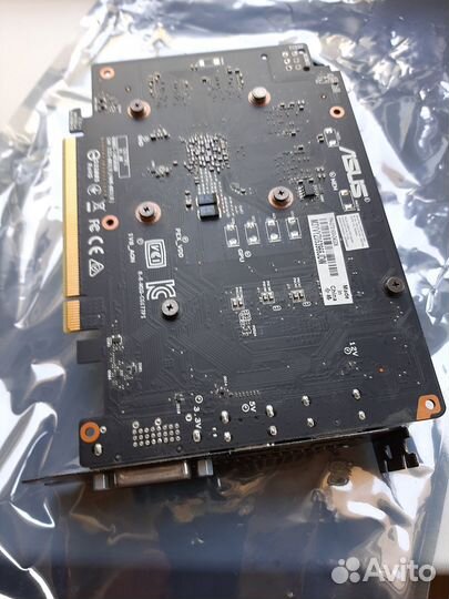 Продам видеокарту asus PH-GTX 1650 4GB