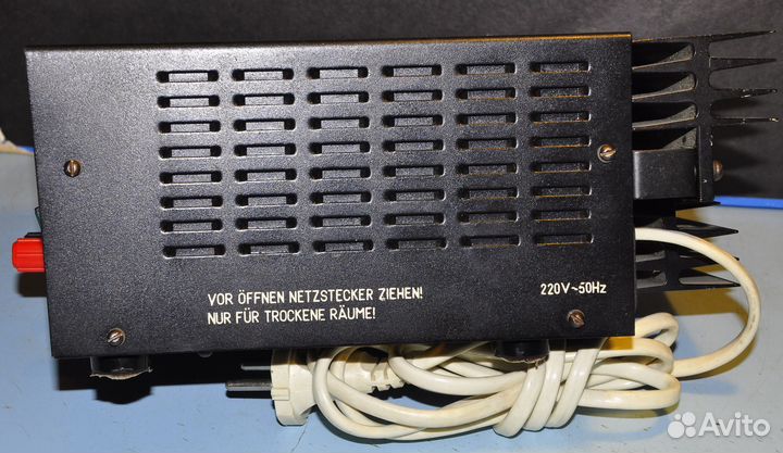 Мощный стабилизированный блок питания 13,8В/6A