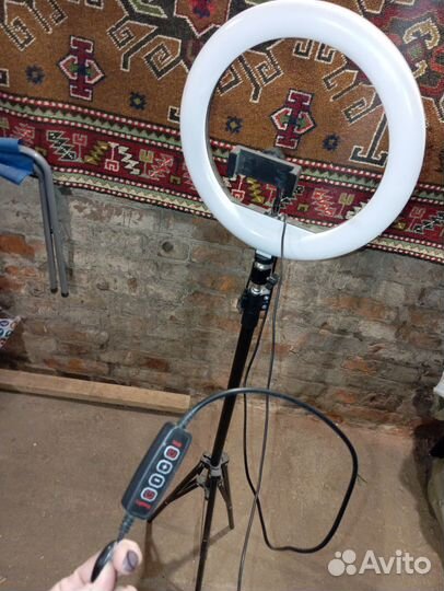 Кольцевая лампа