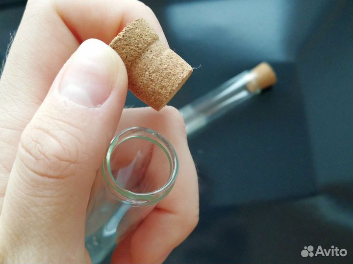 Стеклянная колба