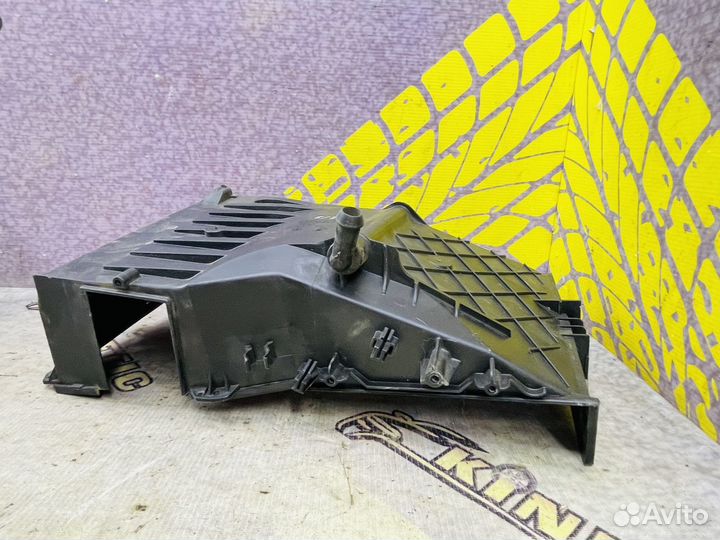 Крышка корпуса печки Focus Фокус 2 Вольво Volvo