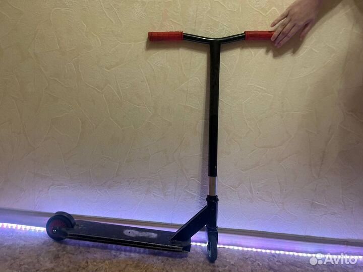 Трюковой самокат