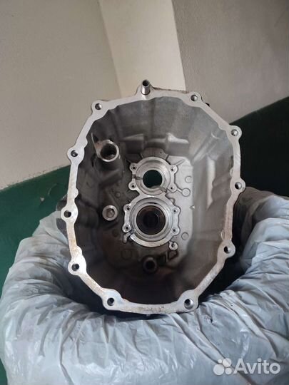 Корпус, колокол, кпп, МКПП спринтер 711680, 711683