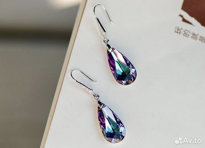 Серебряные серьги с мистическим топазом