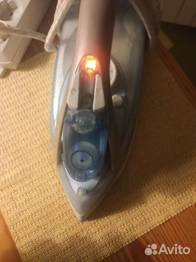 Утюг Philips GC3320