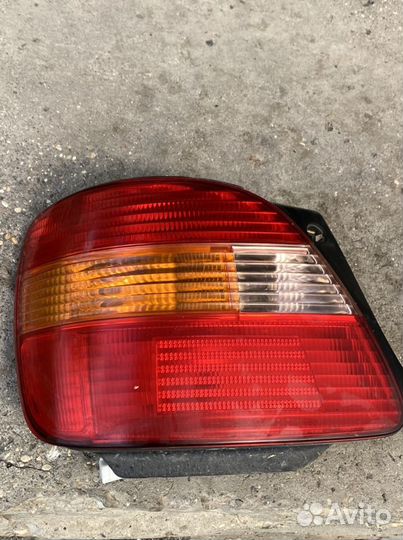 Продам Фары задние на Lexus Gs300 ii