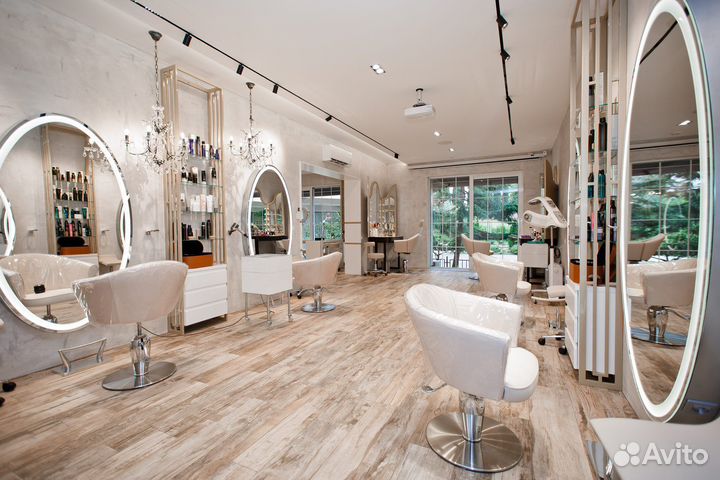 Администратор в салон красоты