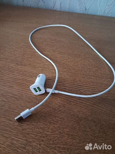 Комплект зарядок и шнуров