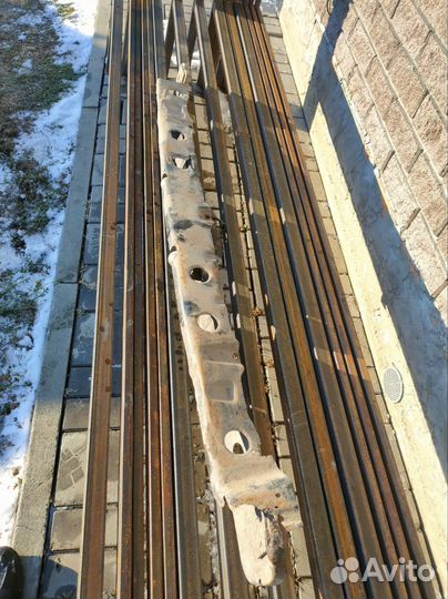 Усилитель бампера Suzuki vitara