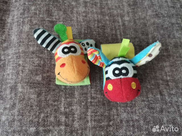 Погремушки на руку