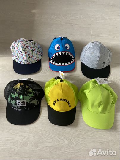 Панамки и бейсболки, плавки
