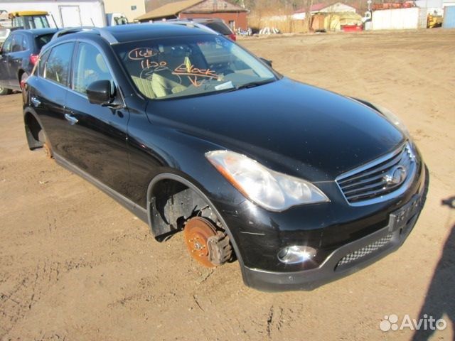 Разбор на запчасти Infiniti EX35