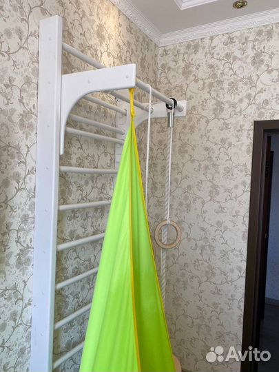 Продам шведскую стенку деревянную