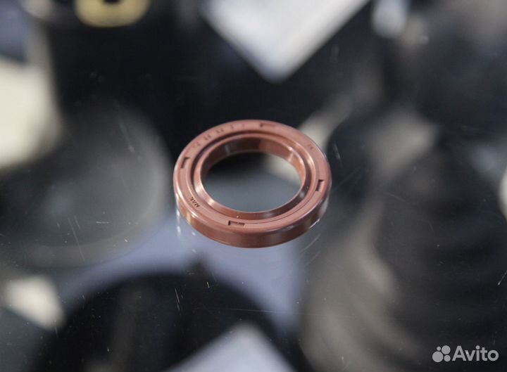 Сальник вала ес-108