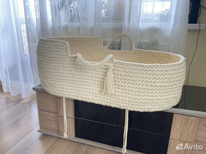 Люлька переноска вязаная на заказ