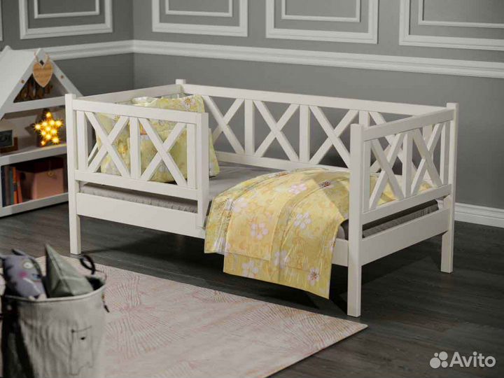 Кроватка высокий борт софа берёза детская