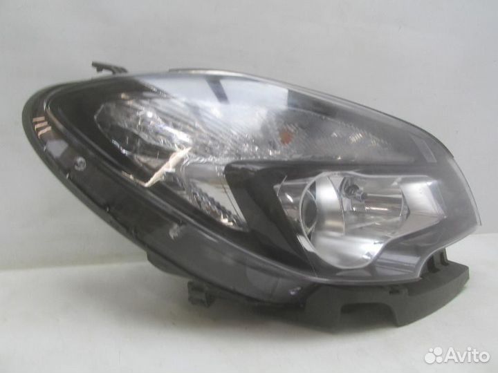 Фара правая Opel Mokka