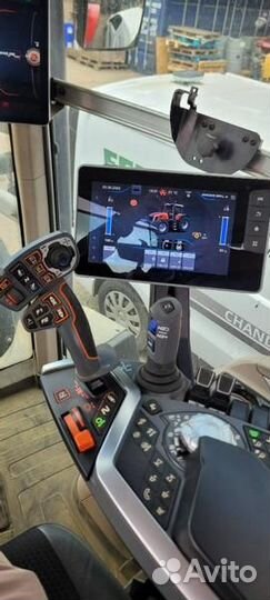 Трактор Massey Ferguson 8S.205, 2021