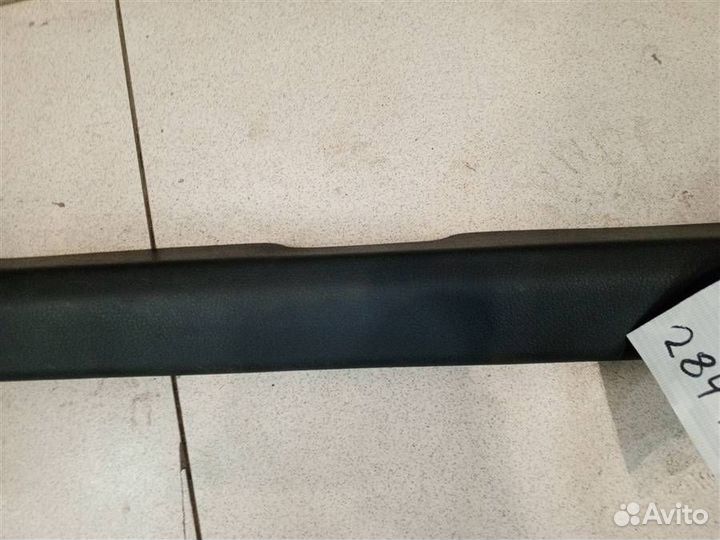 Накладка порога (внутренняя) передняя левая Toyot