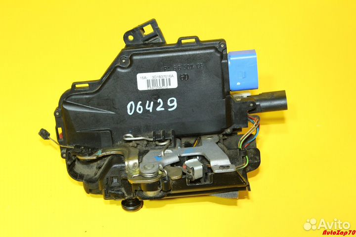 VW Phaeton Замок передней правой двери