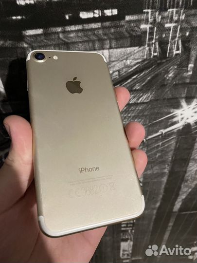 iPhone 7, 128 гб