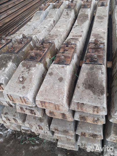 Шпала жб в сборе б/у