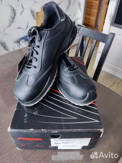 Полуботинки рабочие Pezzol 39