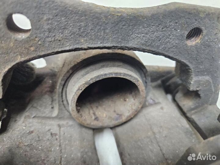 Суппорт передний левый Jaguar X-Type 1 AJ20 (MT)