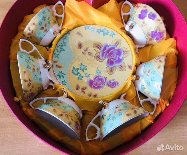 Чайный сервиз на 6 персон, в коробке