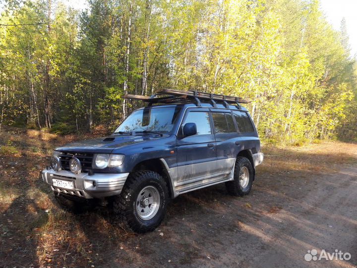 Экспедиционный багажник на крышу Митцубиси Паджеро