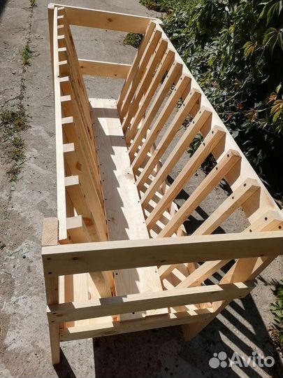 Кормушка-Ясли для сена, козам, баранам и тп