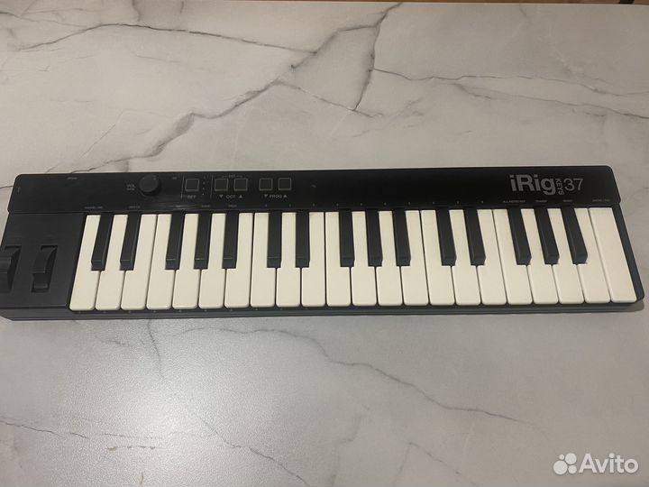 IK Multimedia iRig Keys 37 USB
