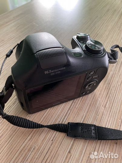 Фотоаппарат Sony DSC -H100