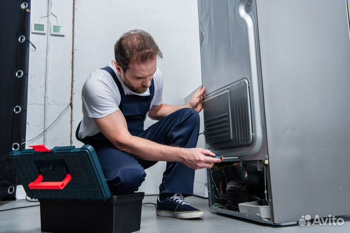 Мастер по ремонту морозильных камер