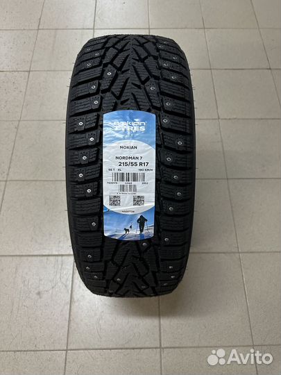 Nokian Tyres Nordman 7 215/55 R17 98T
