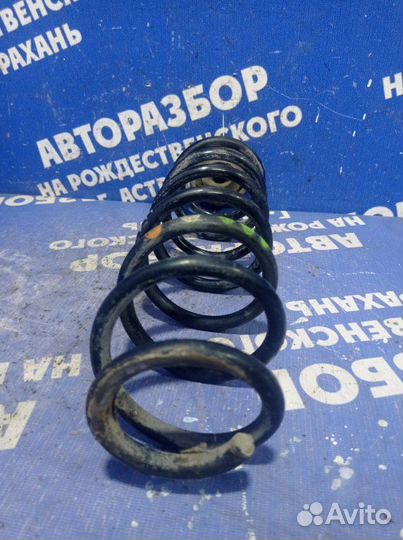 Задняя пружина Volkswagen Polo 5 седан 2015