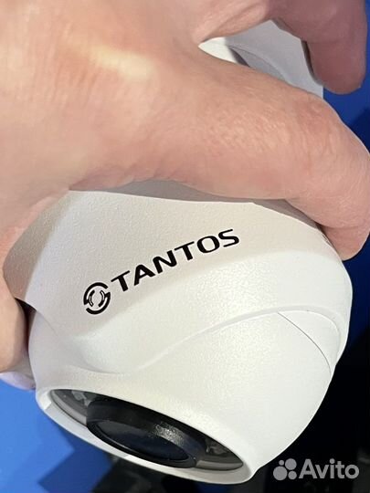 Камера видеонаблюдения купольная