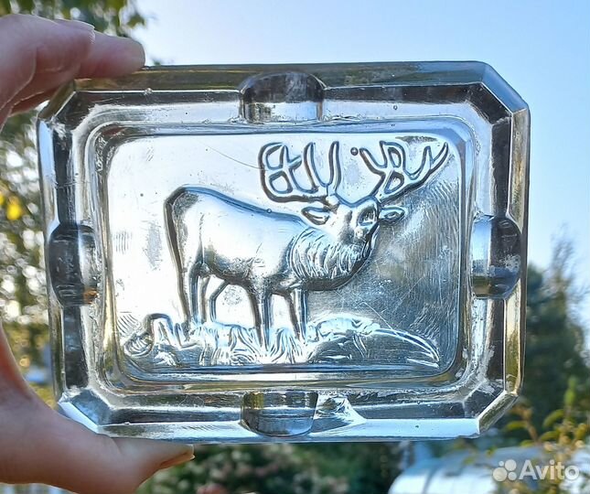 Старинная пепельница Олень