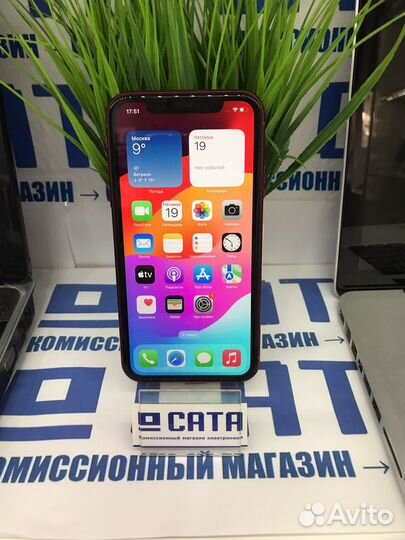 iPhone 11, 64 ГБ