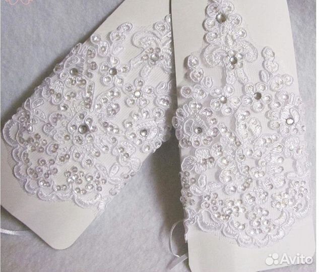 Митенки / перчатки белые