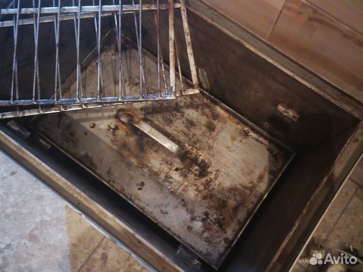 Коптильня самодельная гидрозатвором