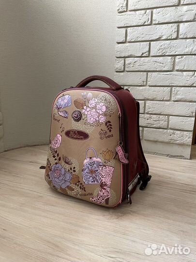 Школьный рюкзак