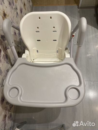 Стульчик для кормления babyton