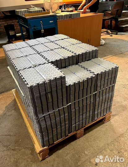 Пвх плитка 500x500