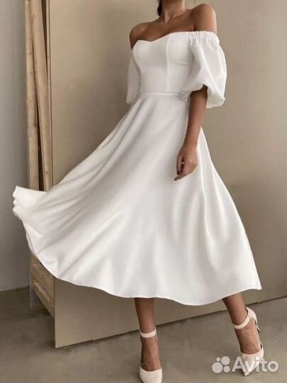 Платье вечернее миди с открытыми полечами