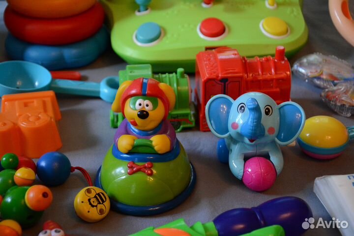 Игрушки для маленьких