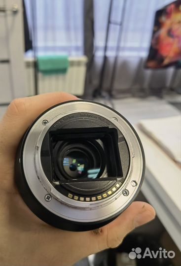 Объектив Sony Zeiss FE 24-70 f/4