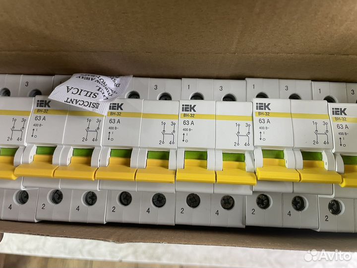 IEK BH-32 Выключатель нагрузки